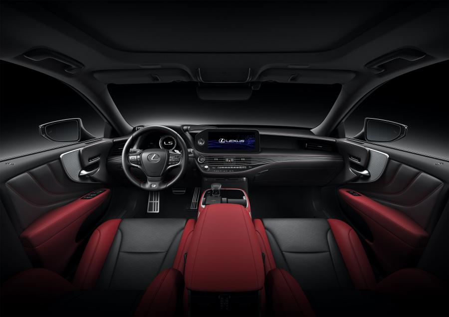 Торпедо Lexus LS500 AWD F-Sport 2020 года  (WW) (фото 9 из 39)